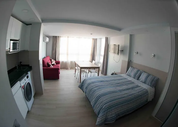 Modern & Stylish Loft With Breathtaking Views Free Wifi - Close To The Sea