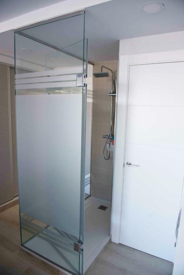 Modern & Stylish Loft With Breathtaking Views Free Wifi - Close To The Sea Apartament *